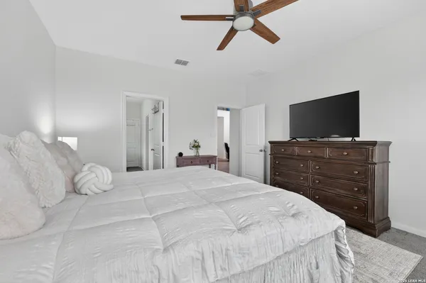 $379,000 | 241 Antelope Valley, San Antonio, TX 78253