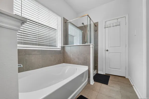 $379,000 | 241 Antelope Valley, San Antonio, TX 78253