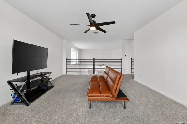 $379,000 | 241 Antelope Valley, San Antonio, TX 78253