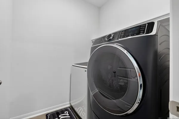 $379,000 | 241 Antelope Valley, San Antonio, TX 78253