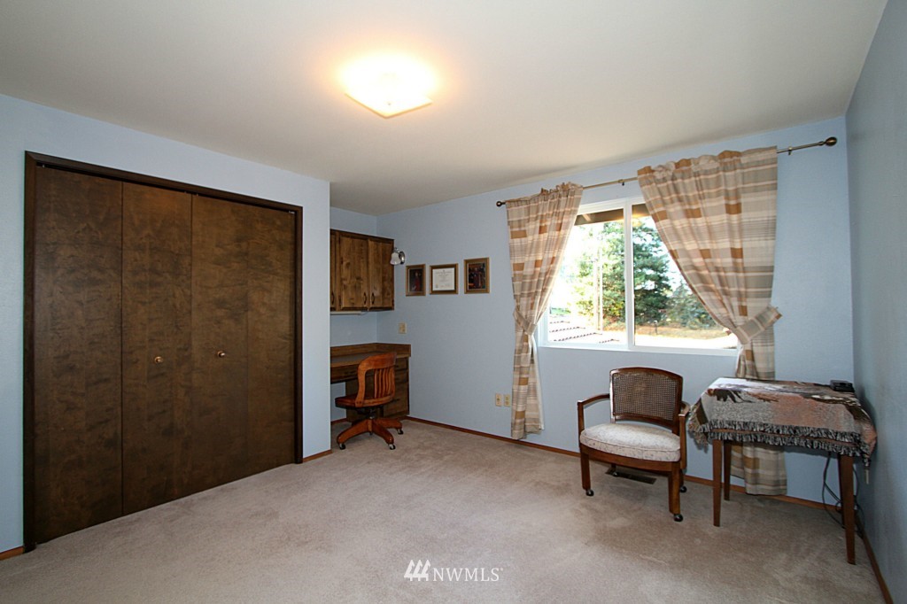 712 Reiten Road Kent, WA 98030 - Photo 12 of 15 Gallery Image 12