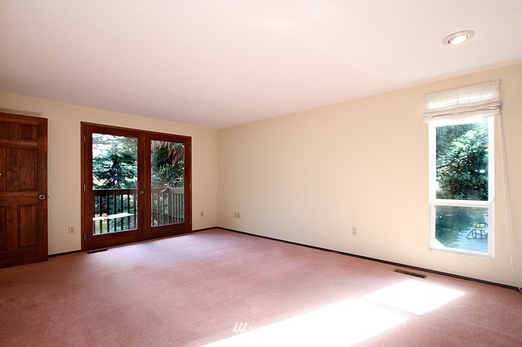 712 Reiten Road Kent, WA 98030 - Photo 9 of 15 Gallery Image 9