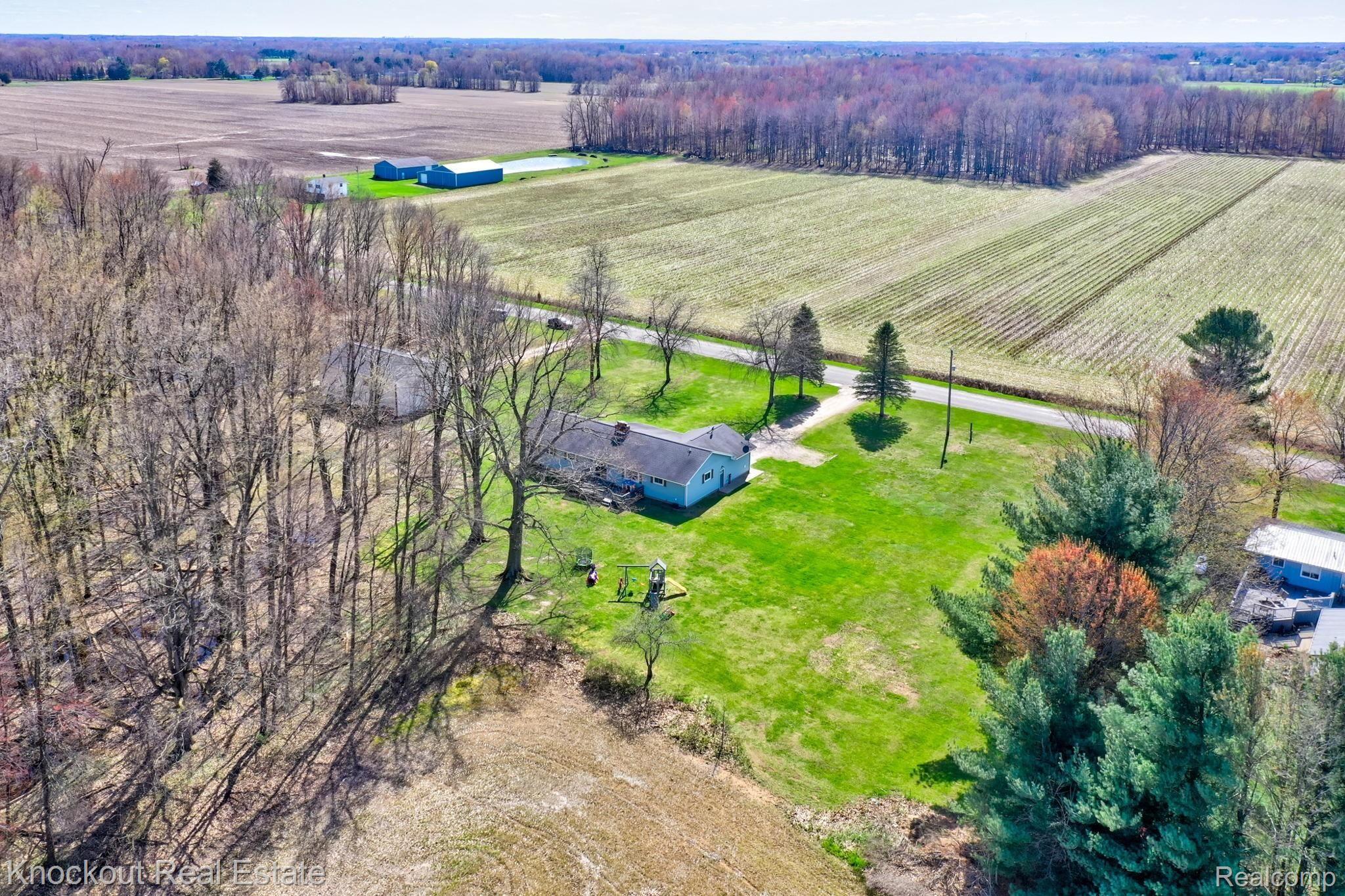 14347 Stuart Road Chesaning, MI 48616 - Photo 67 of 69 68-web-or-mls-14347 Stuart Rd Chesaning -68.jpg