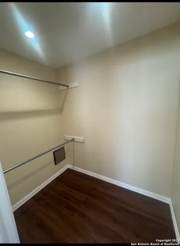 $1,150 | 219 West Silver Sands Drive, Unit 1, San Antonio, TX 78216