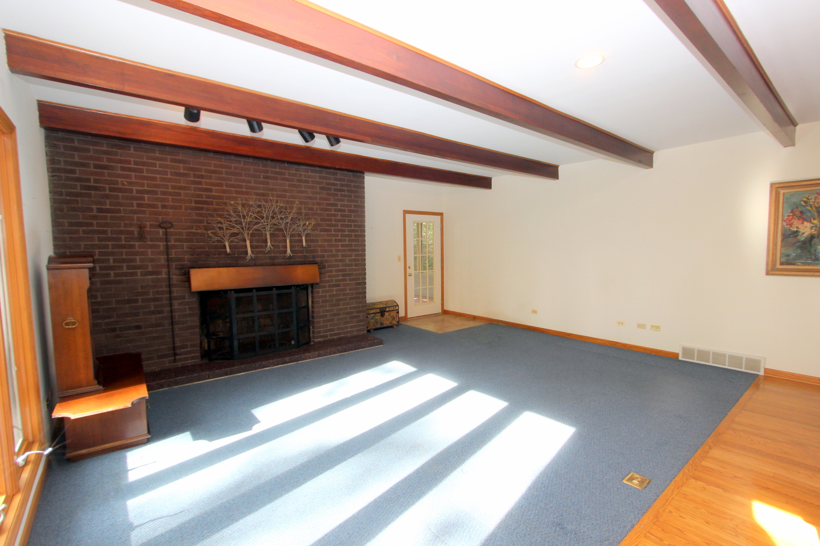 8411 E Crystal Springs Road Woodstock, IL 60098 - Photo 14 of 37