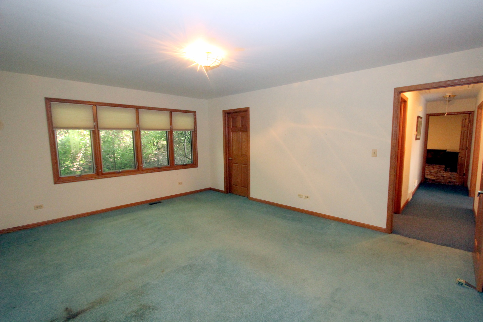 8411 E Crystal Springs Road Woodstock, IL 60098 - Photo 23 of 37