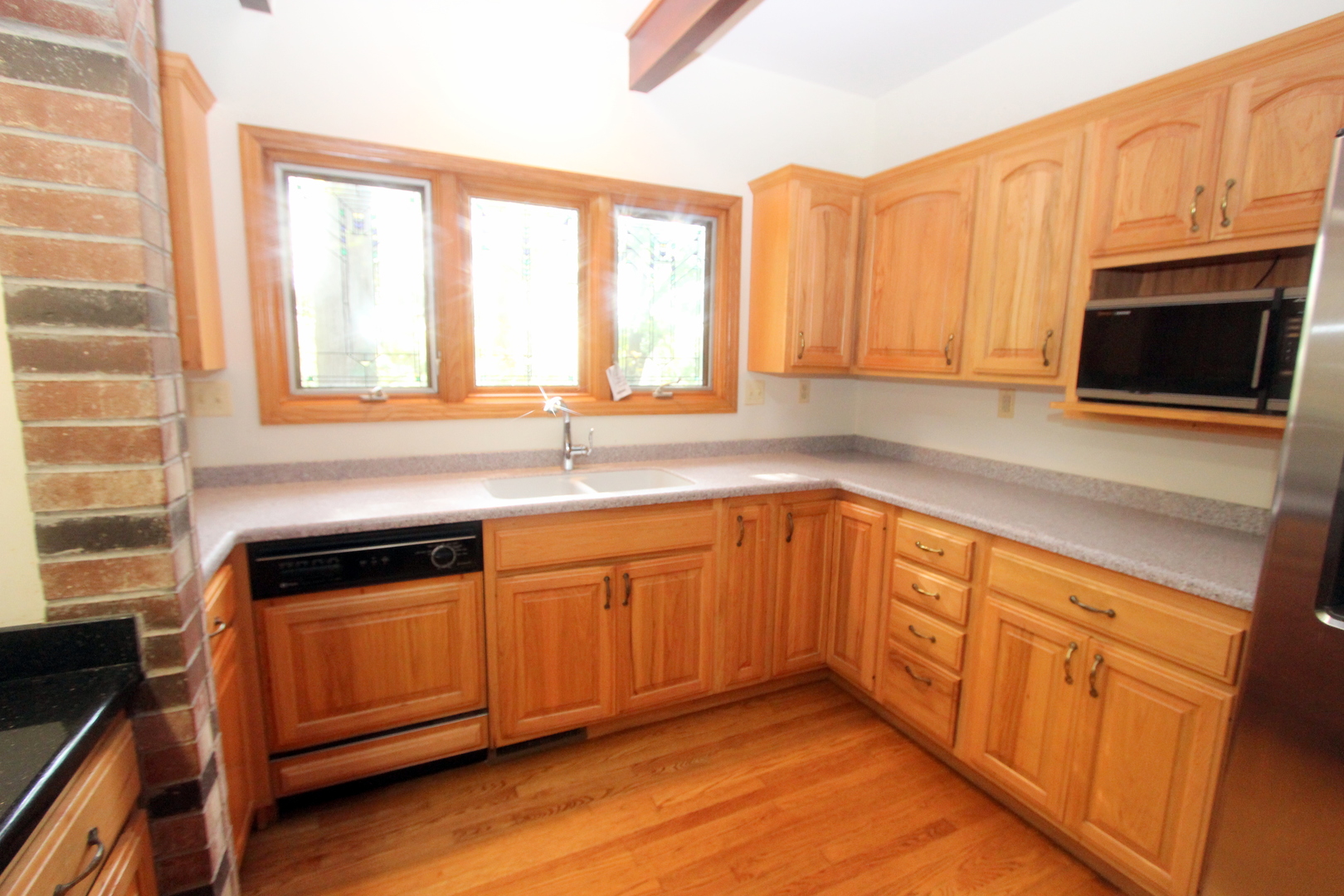 8411 E Crystal Springs Road Woodstock, IL 60098 - Photo 10 of 37