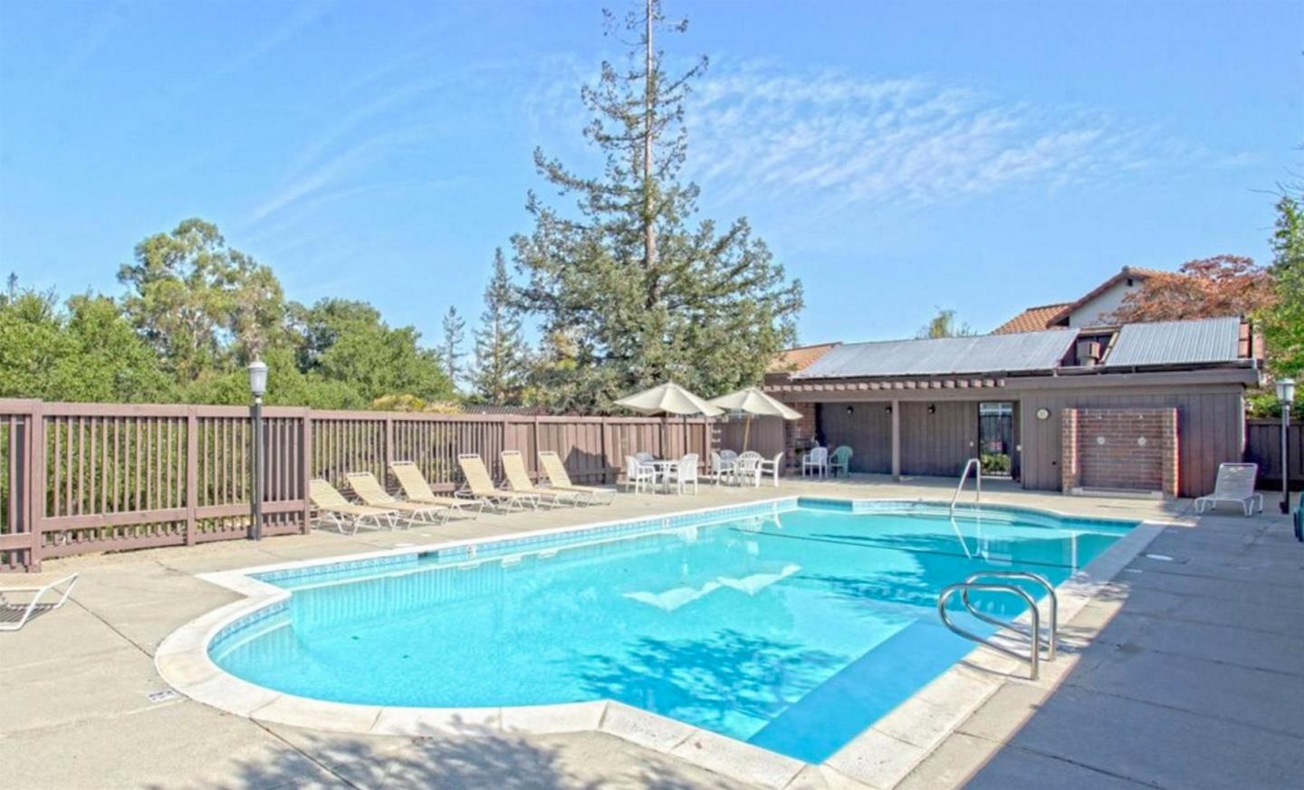 21999 McClellan Road Cupertino, CA 95014 - Photo 23 of 26 Gallery Image 23
