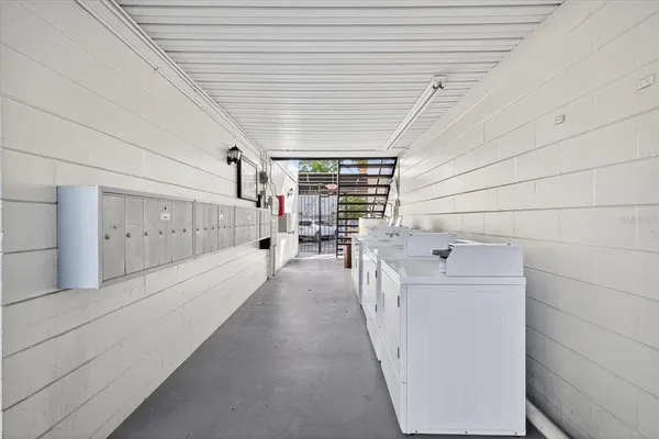 a view of entryway with utility room
