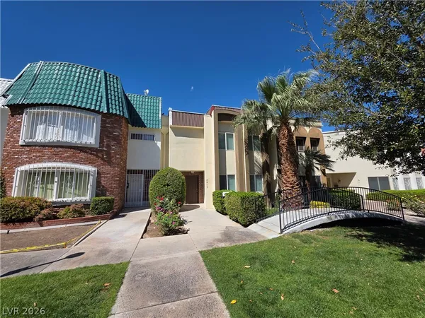 $2,100 | 3412 Townhouse Drive, Las Vegas, NV 89121