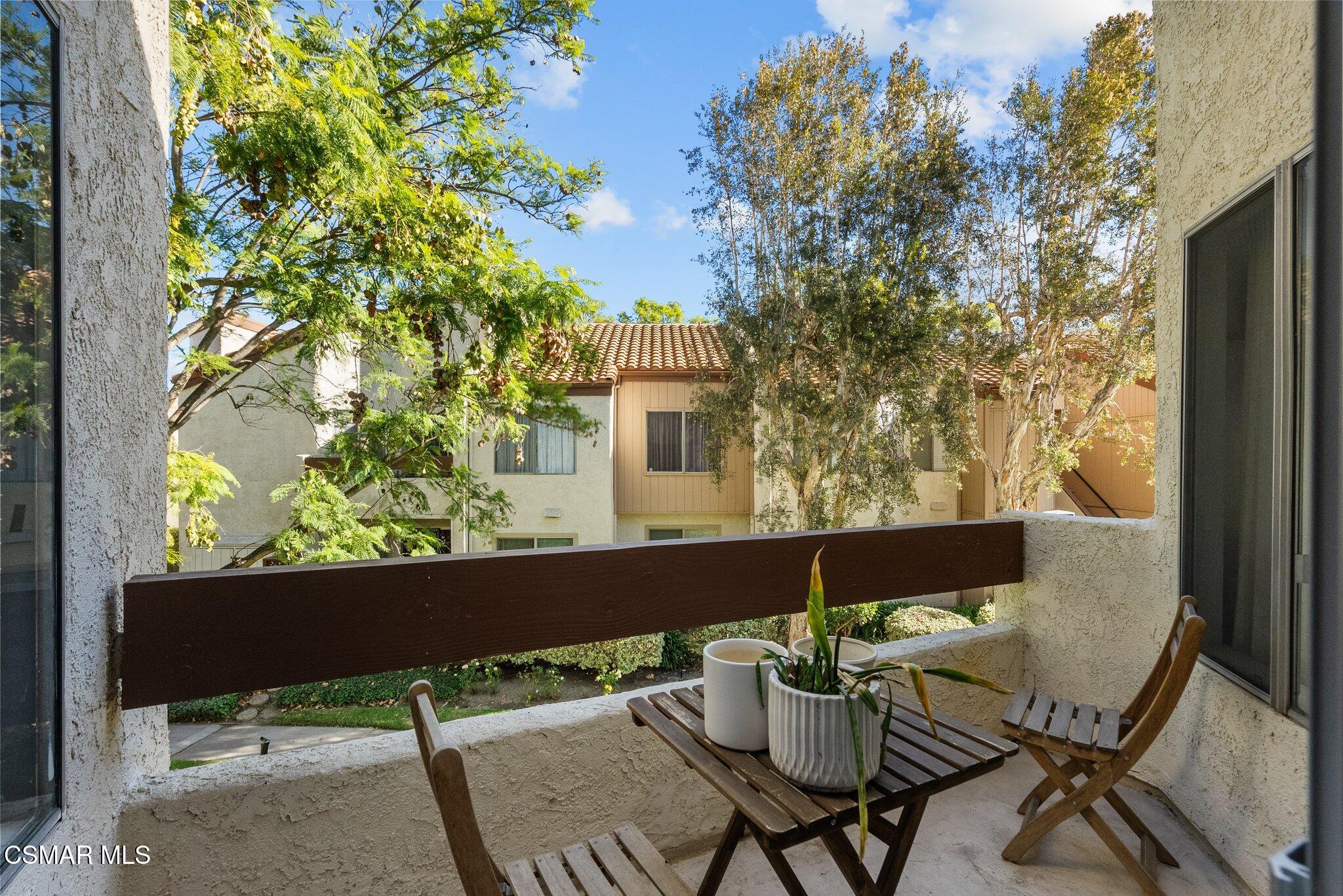 1712 Sinaloa Road, Unit 202 Simi Valley, CA 93065 - Photo 25 of 32 22-web-or-mls-DSC09422