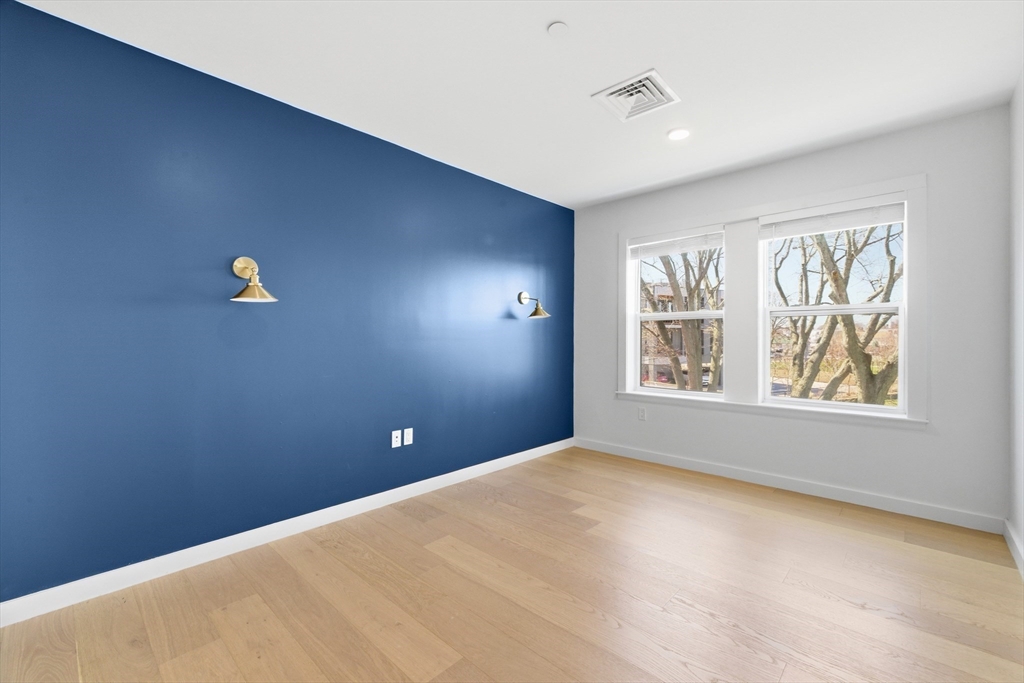 16 Boardman Street, Unit 202 Boston, MA 02128 - Photo 17 of 23
