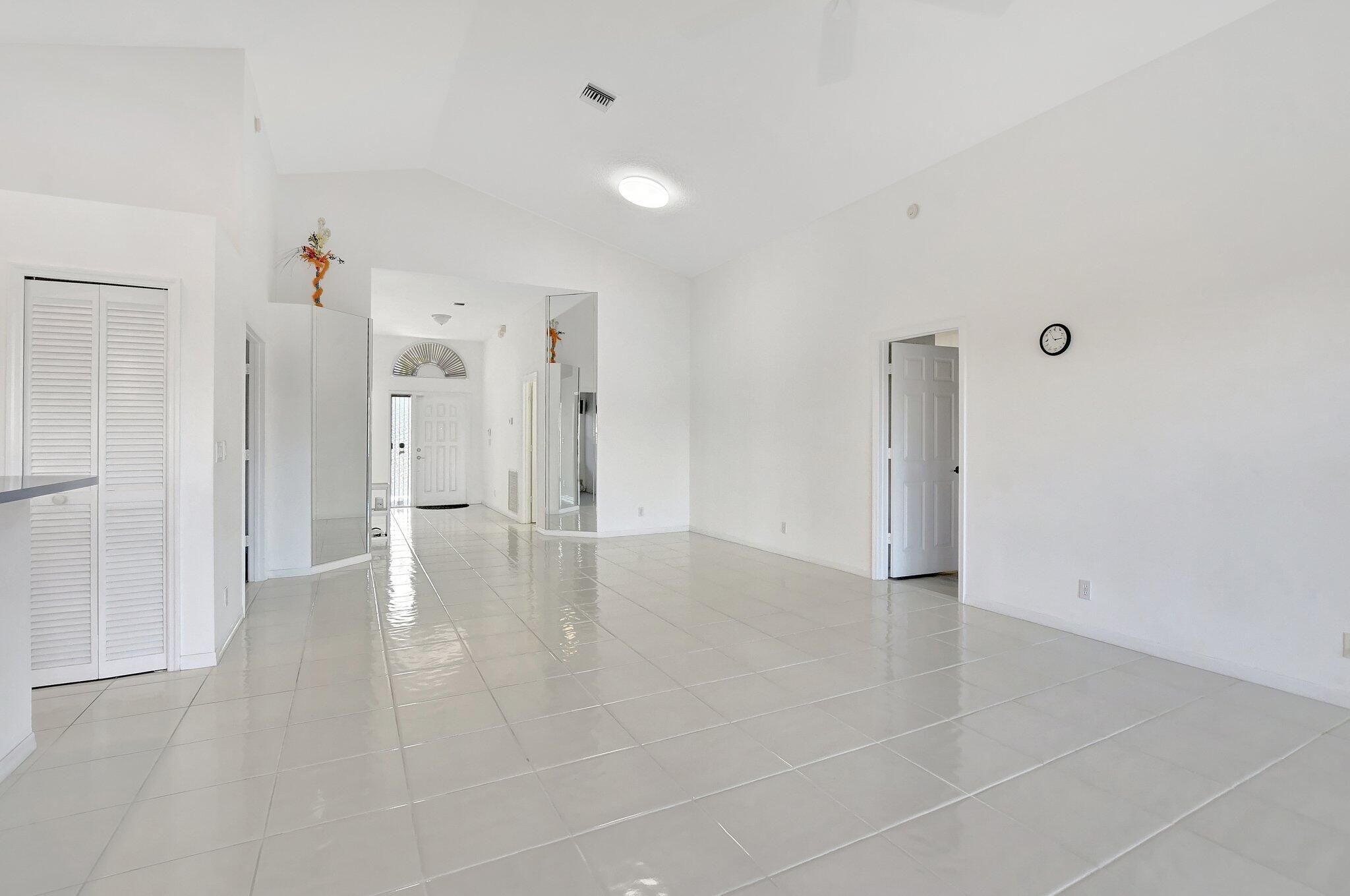 21894 Philmont Court Boca Raton, FL 33428 - Photo 23 of 52 11-web-or-mls-DSC_0906