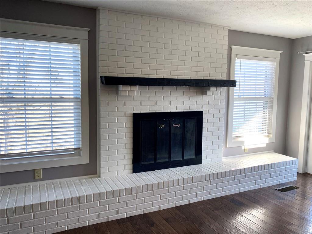14701 South Jonesville Road Columbus, IN 47201 - Photo 13 of 38 Gallery Image 13