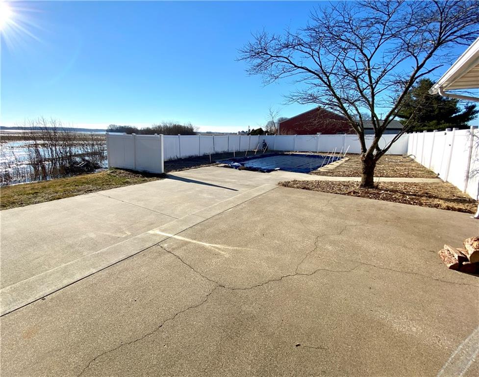 14701 South Jonesville Road Columbus, IN 47201 - Photo 35 of 38 Gallery Image 35