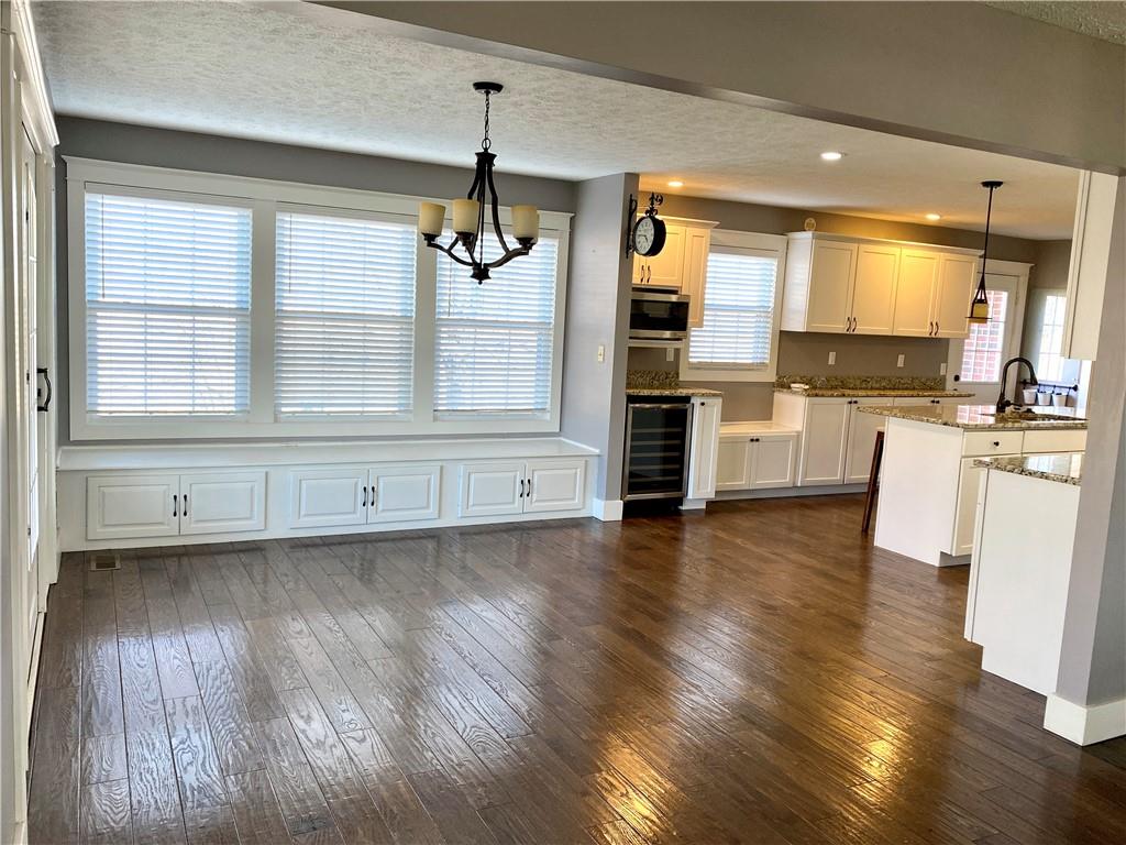 14701 South Jonesville Road Columbus, IN 47201 - Photo 7 of 38 Gallery Image 7