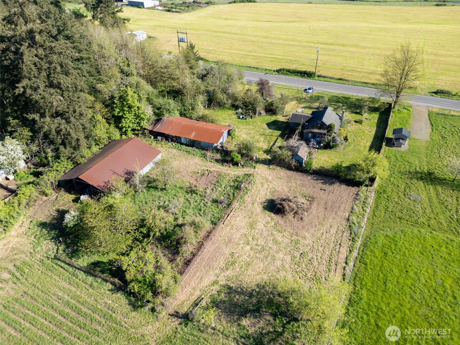 9326 James Road Southwest Rochester, WA 98579 - Photo 4 of 6