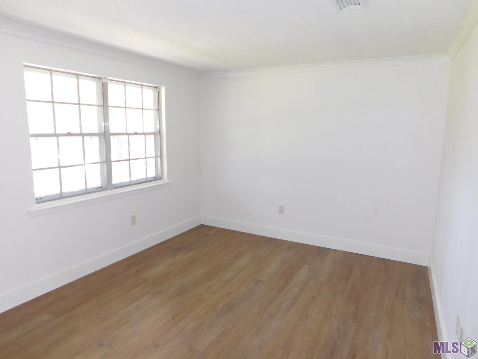 9421 Corinth Street Baton Rouge, LA 70816 - Photo 7 of 15