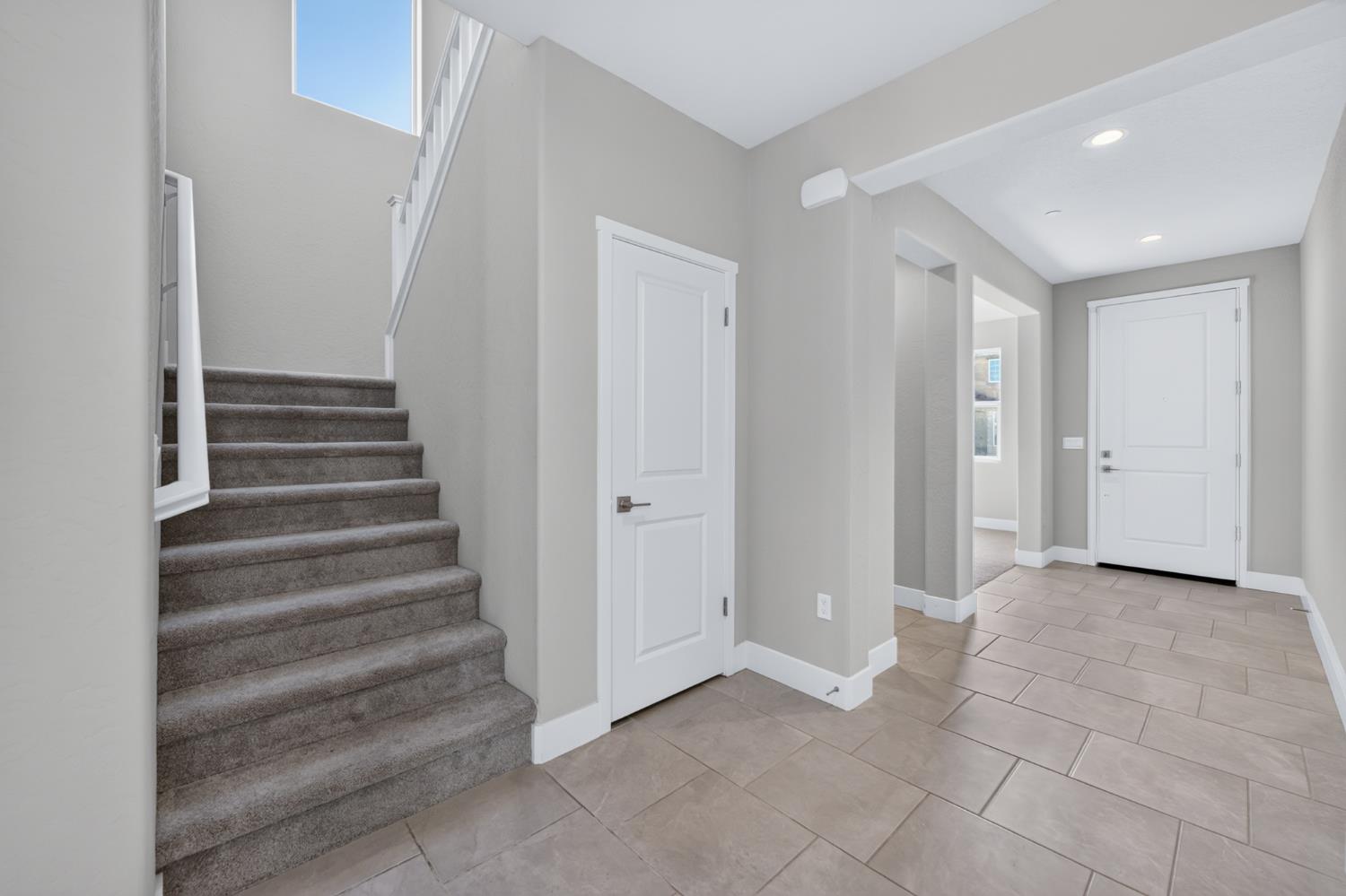 523 Talus Way South Madera, CA 93636 - Photo 14 of 48