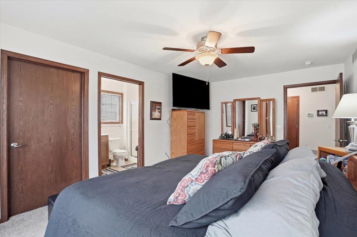 178 Elliott Lane Oregon, WI 53575 - Photo 16 of 44