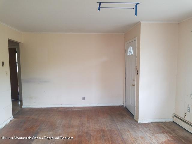 1192 Toms River Road Jackson, NJ 08527 - Photo 9 of 40 living room (1)