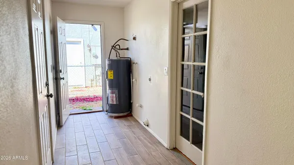 $1,699 | 4502 West Edgemont Avenue, Phoenix, AZ 85035