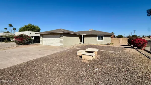 $1,699 | 4502 West Edgemont Avenue, Phoenix, AZ 85035