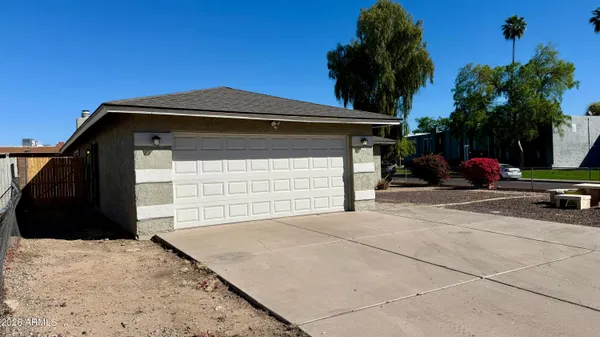 $1,699 | 4502 West Edgemont Avenue, Phoenix, AZ 85035
