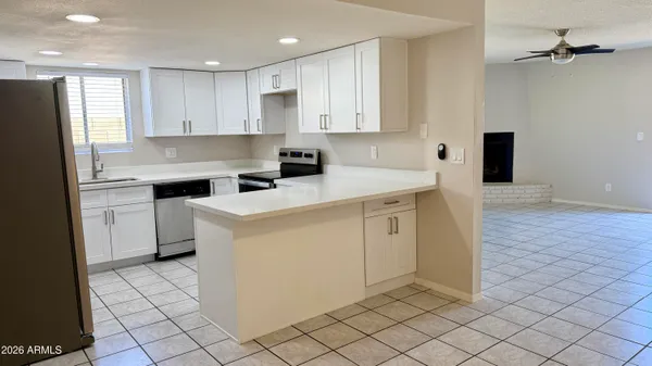 $1,699 | 4502 West Edgemont Avenue, Phoenix, AZ 85035