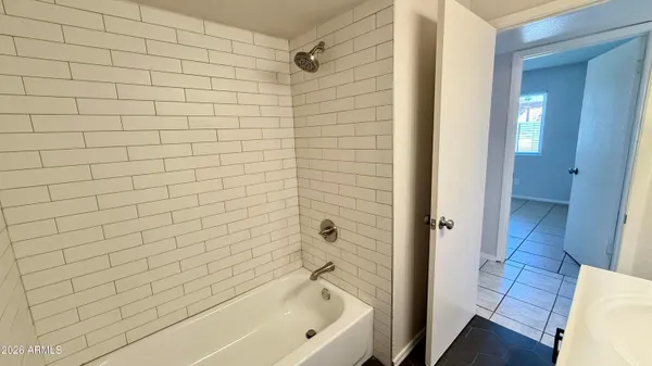 $1,699 | 4502 West Edgemont Avenue, Phoenix, AZ 85035