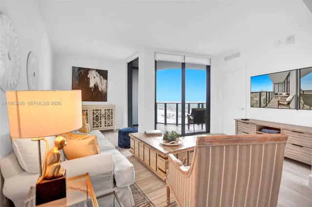 $3,500 | 121 Northeast 34th Street, Unit 1814, Miami, FL 33137