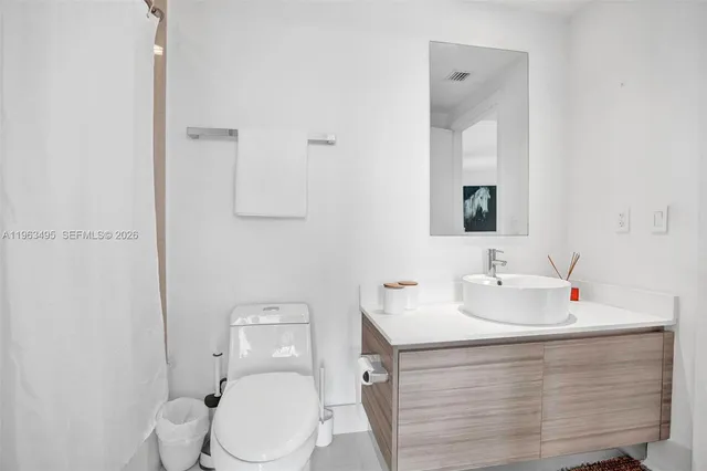 $3,500 | 121 Northeast 34th Street, Unit 1814, Miami, FL 33137