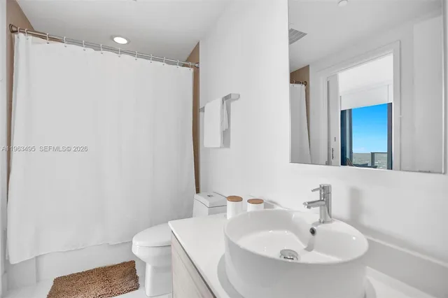 $3,500 | 121 Northeast 34th Street, Unit 1814, Miami, FL 33137