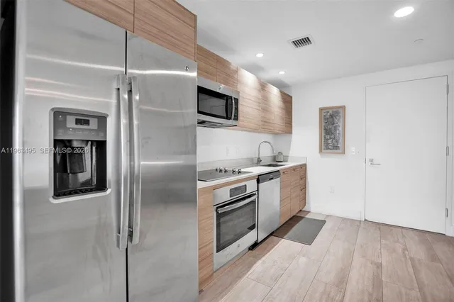 $3,500 | 121 Northeast 34th Street, Unit 1814, Miami, FL 33137