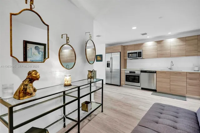 $3,500 | 121 Northeast 34th Street, Unit 1814, Miami, FL 33137