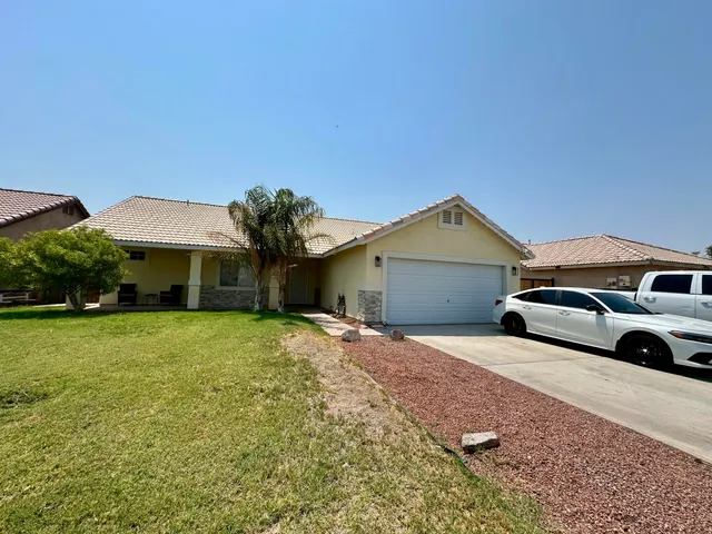 $312,999 | 157 Shaded Palm, Blythe, CA 92225