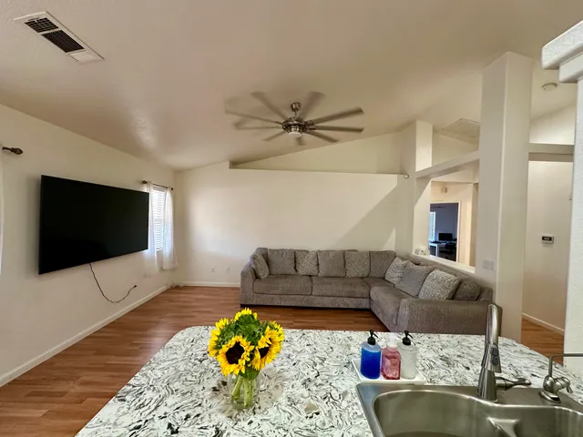 $312,999 | 157 Shaded Palm, Blythe, CA 92225