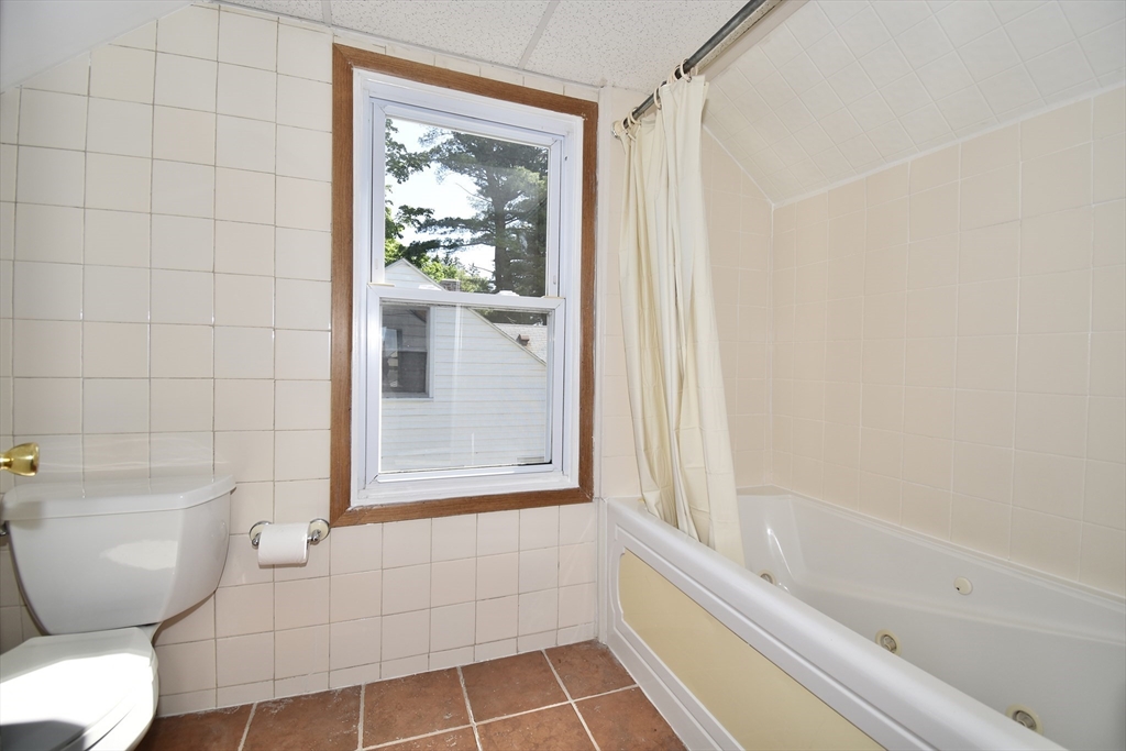 1211 Page Boulevard Springfield, MA 01104 - Photo 13 of 29 Gallery Image 13