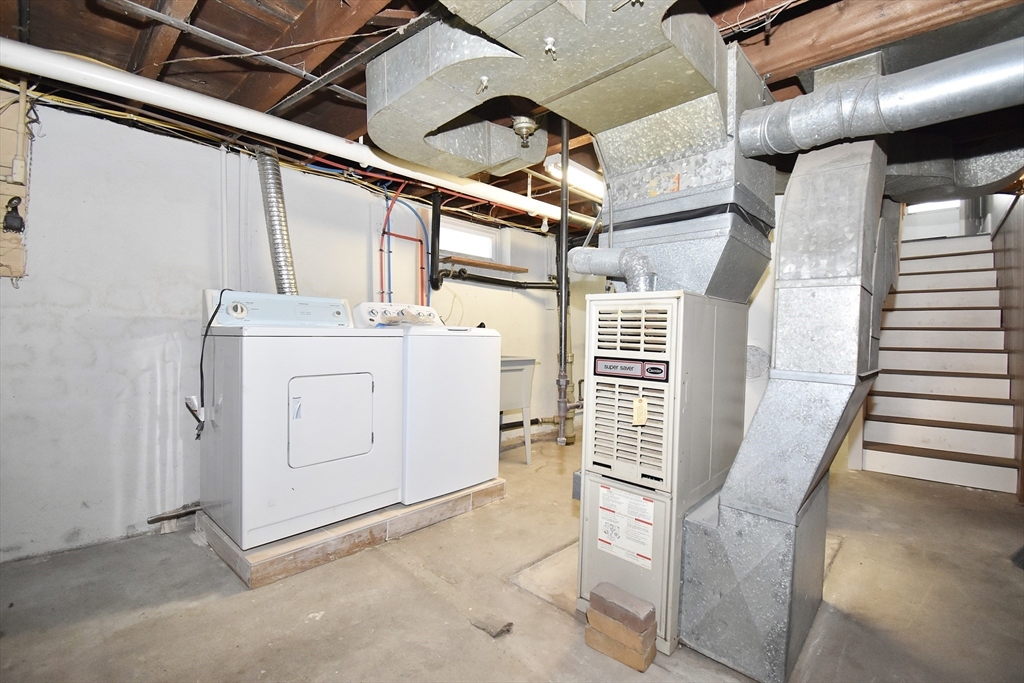 1211 Page Boulevard Springfield, MA 01104 - Photo 29 of 29 Gallery Image 29