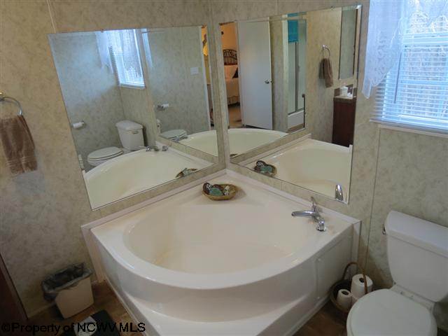 334 Murray Road Le Roy, WV 25252 - Photo 15 of 16 Gallery Image 15