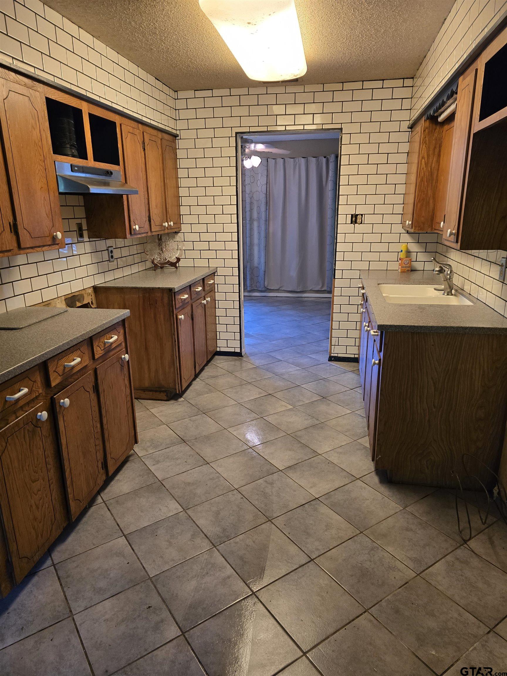 4520 Surratt Road Longview, TX 75604 - Photo 12 of 19