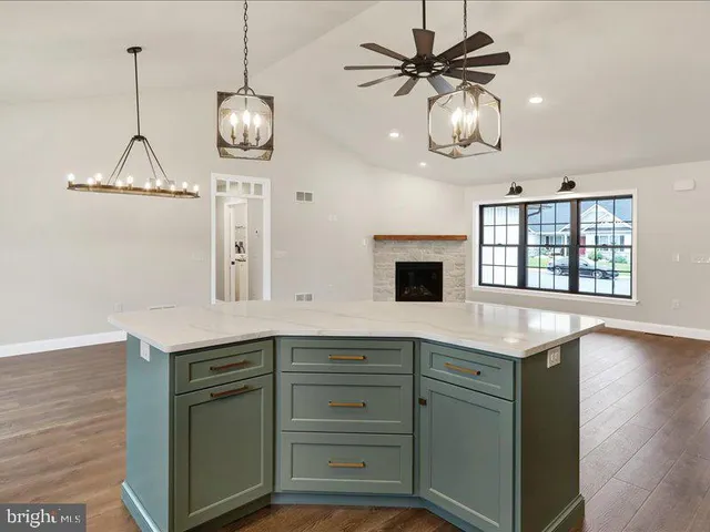 $433,800 | 13 Rolling Meadow Road, Lebanon, PA 17046