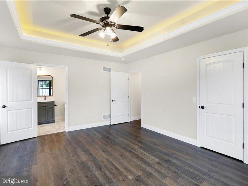 13 Rolling Meadow Road Lebanon, PA 17046 - Photo 6 of 31 a view of an empty room with wooden floor
