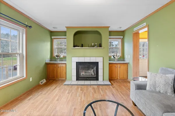 $324,900 | 50 South Lincoln Drive, Cairo, NY 12413