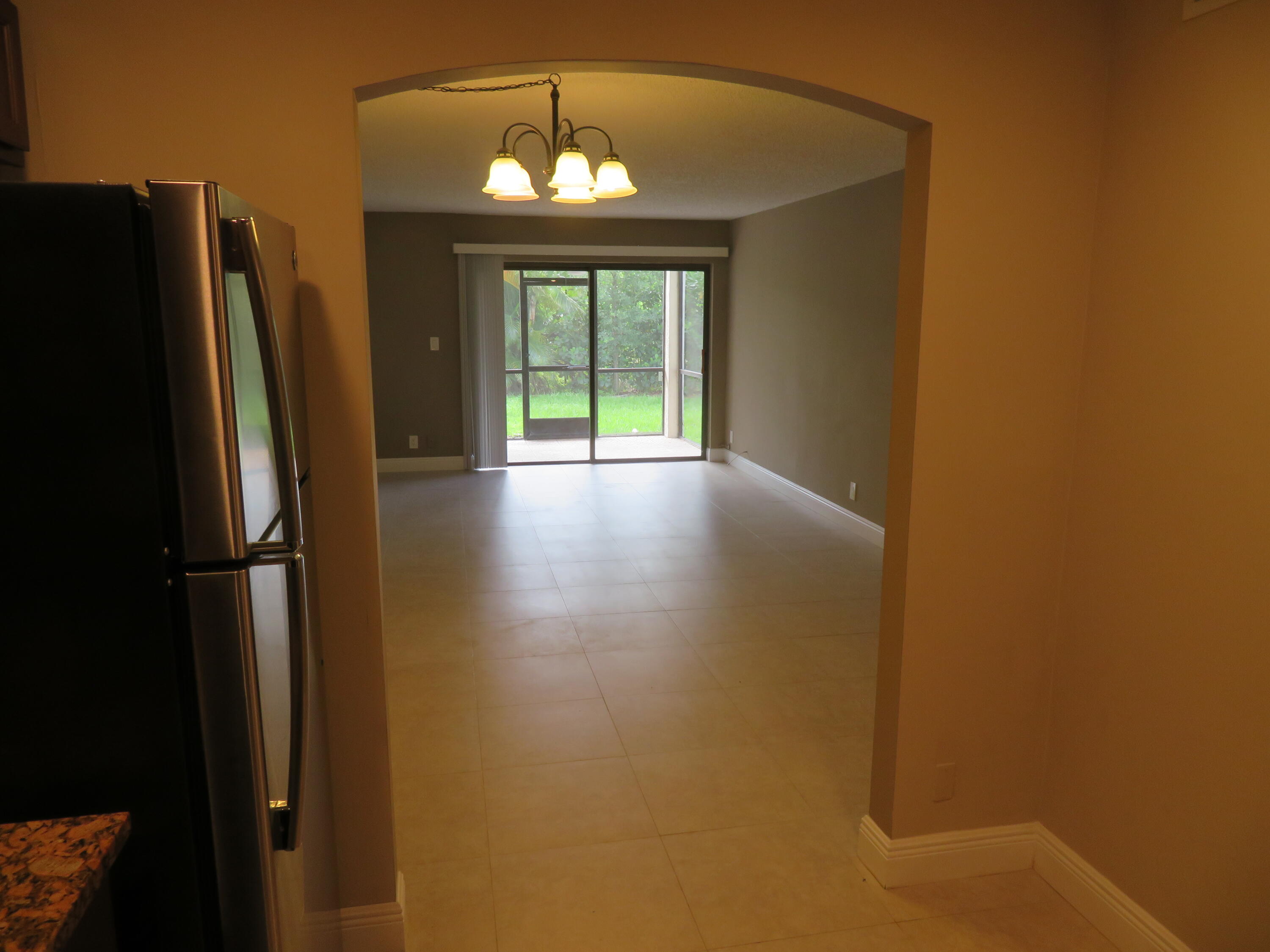 9233 Southwest 8th Street, Unit 122 Boca Raton, FL 33428 - Photo 21 of 38 46_9233-122_Kit-LR