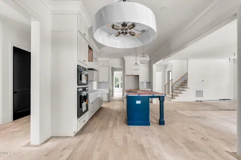 $1,995,000 | 4 Chantilly Place, Durham, NC 27707