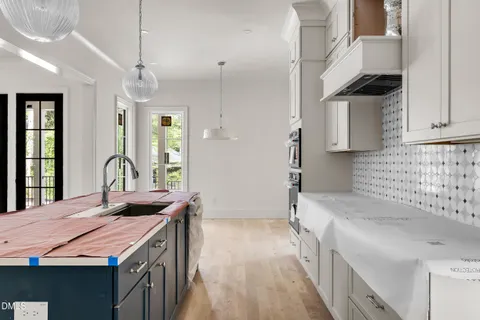 $1,995,000 | 4 Chantilly Place, Durham, NC 27707