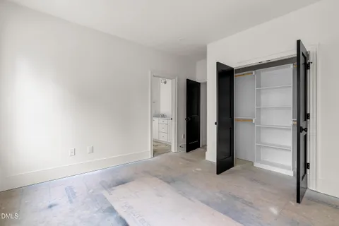 $1,995,000 | 4 Chantilly Place, Durham, NC 27707