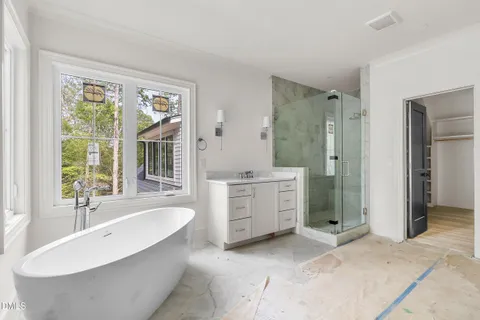 $1,995,000 | 4 Chantilly Place, Durham, NC 27707