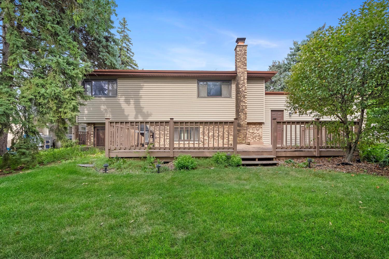 3N565 Crown Road Elmhurst, IL 60126 - Photo 25 of 35